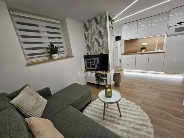 Eladó lakás Budapest VI. kerület 36 nm