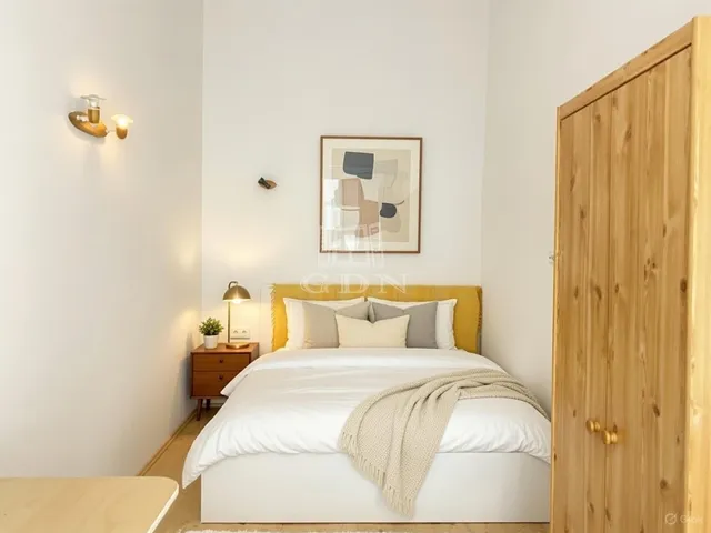 Eladó lakás Budapest VI. kerület 54 nm