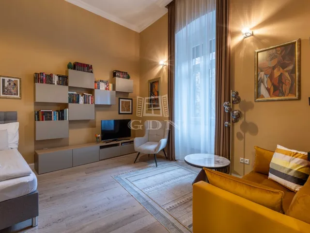 Eladó lakás Budapest VI. kerület 35 nm