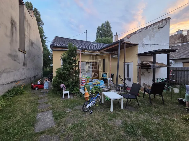 Eladó ház Budapest IV. kerület 70 nm