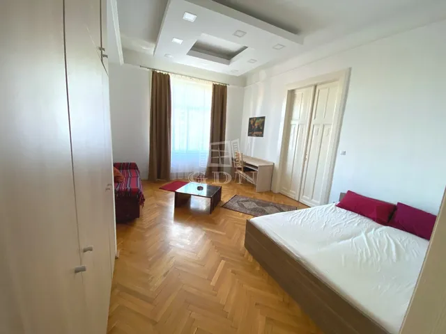 Eladó lakás Budapest VIII. kerület, Corvin negyed 78 nm