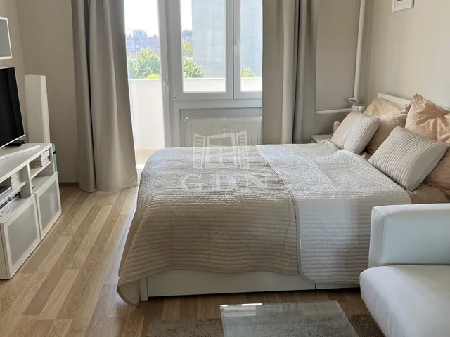 Eladó lakás Budapest III. kerület 32 nm
