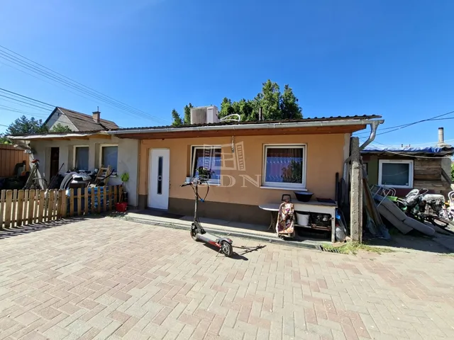 Eladó ház Dunakeszi 160 nm