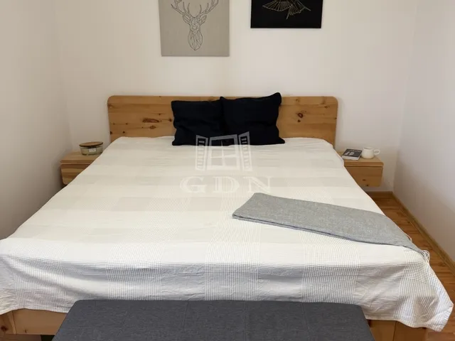 Eladó lakás Budapest XV. kerület 78 nm