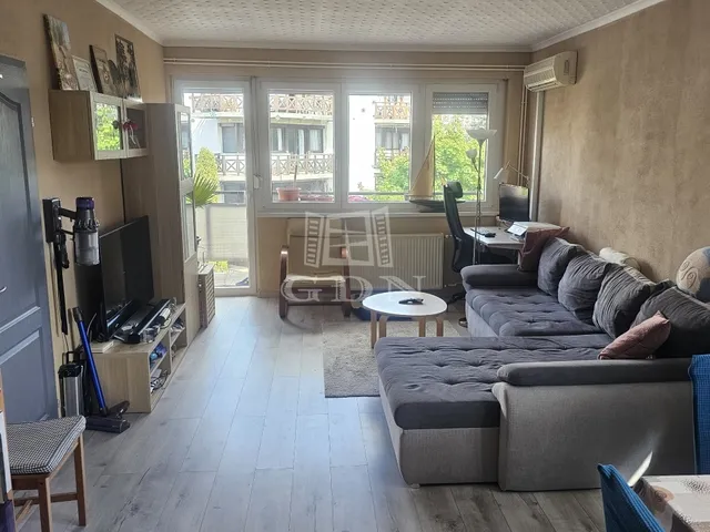 Eladó lakás Budapest XV. kerület 56 nm