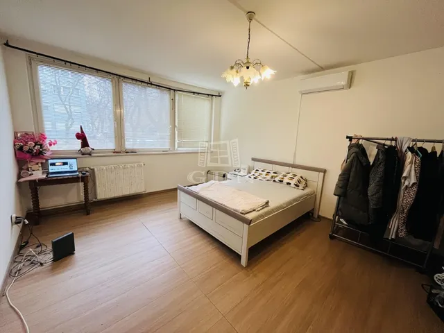 Eladó lakás Budapest XXI. kerület, Szabótelep 46 nm