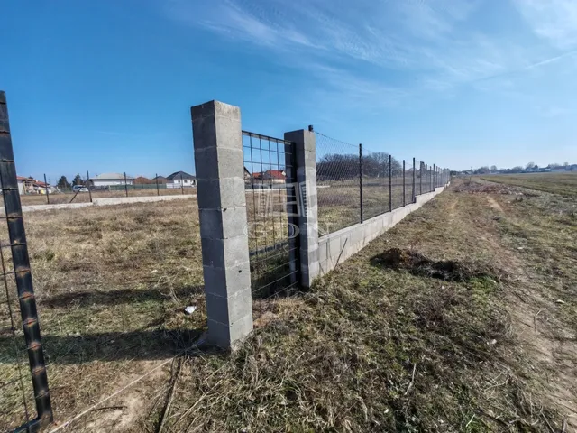 Eladó telek Gyömrő, Klotildtelep 1000 nm