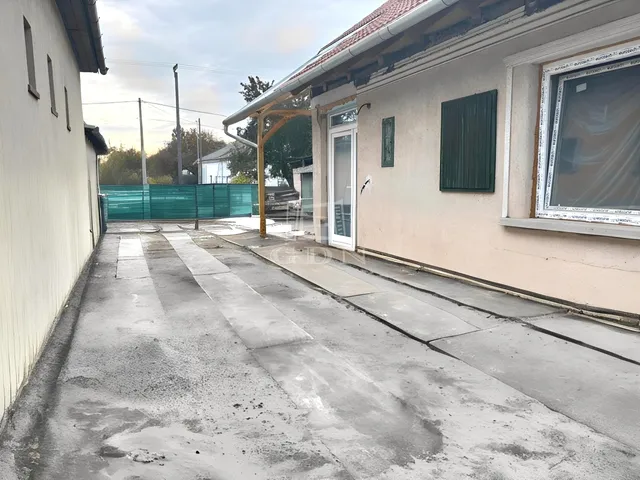 Eladó ház Üllő 80 nm