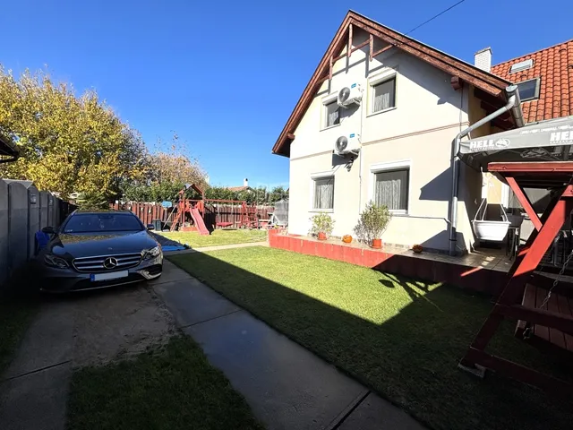 Eladó ház Üllő 122 nm