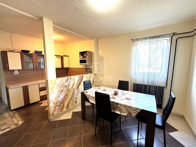 Eladó ház Üllő 95 nm