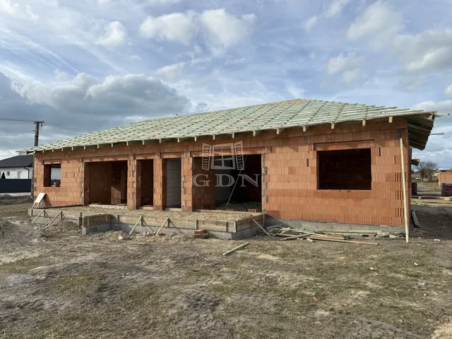 Eladó ház Siófok 68 nm