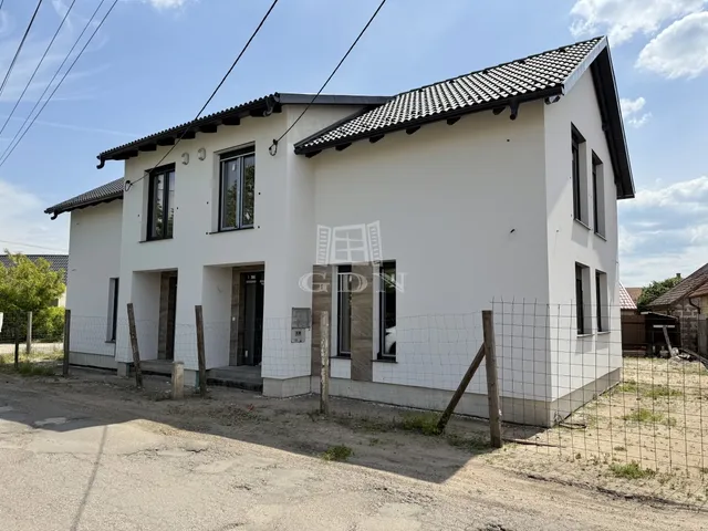 Eladó ház Nagykáta 89 nm