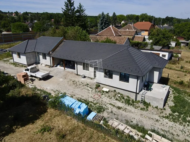 Eladó ház Gödöllő 90 nm