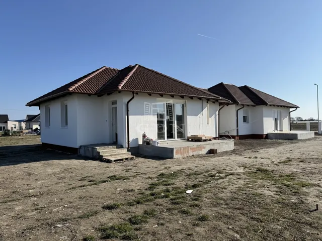 Eladó ház Jászberény 83 nm