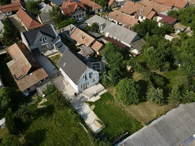 Eladó ház Gyöngyös, Belváros 89 nm