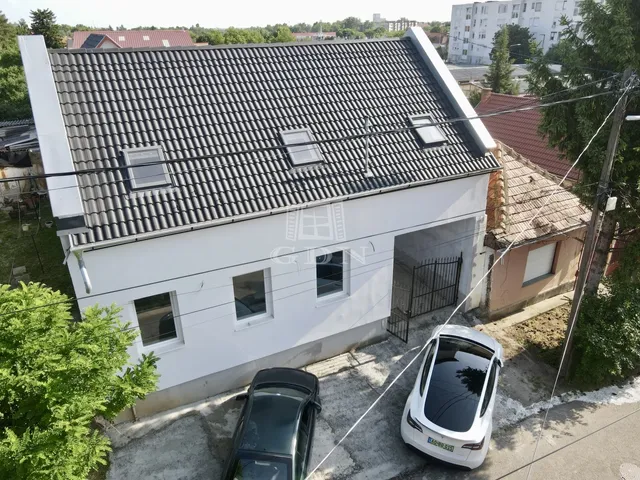 Eladó ház Gyöngyös, Belváros 89 nm