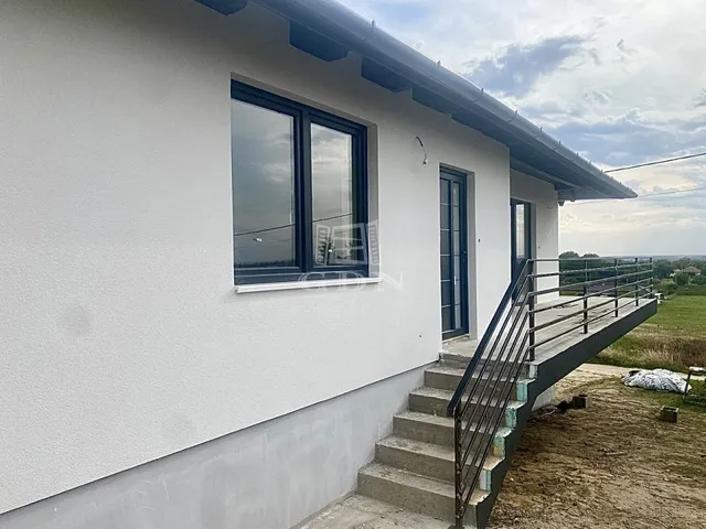 Eladó ház Hatvan 150 nm