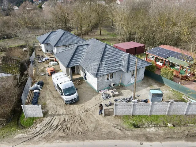 Eladó ház Sülysáp 93 nm