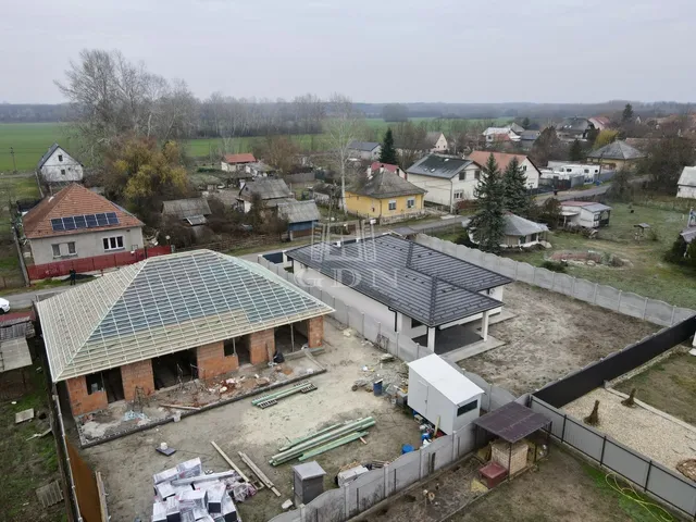 Eladó ház Sülysáp 87 nm