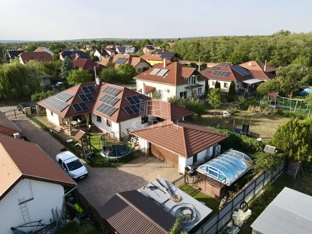 Eladó ház Isaszeg 157 nm