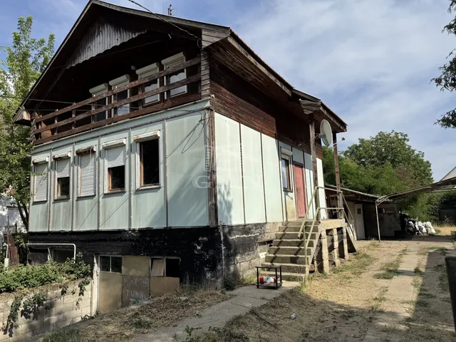 Eladó ház Isaszeg 165 nm