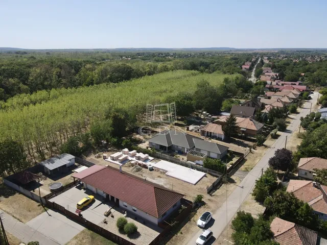 Eladó ház Kóka 96 nm