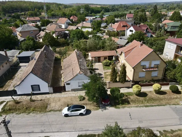 Eladó ház Isaszeg 74 nm