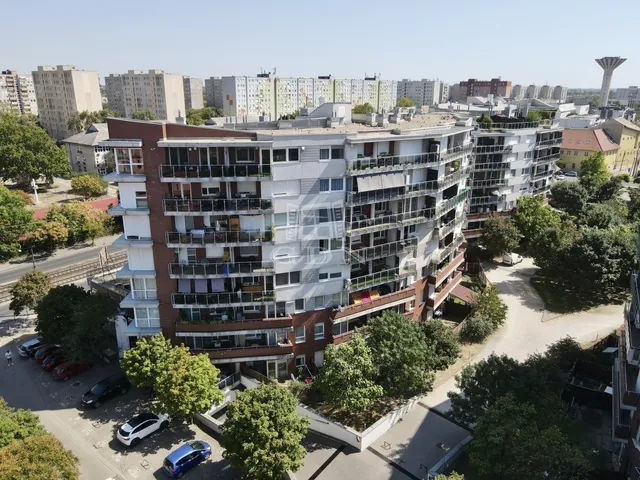 Eladó lakás Budapest XXI. kerület 70 nm