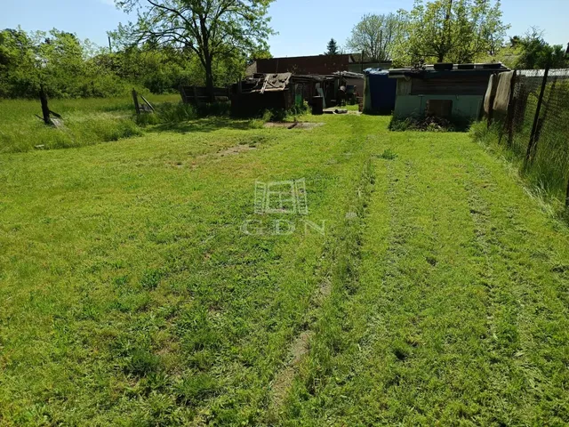 Eladó telek Budapest XVII. kerület 834 nm