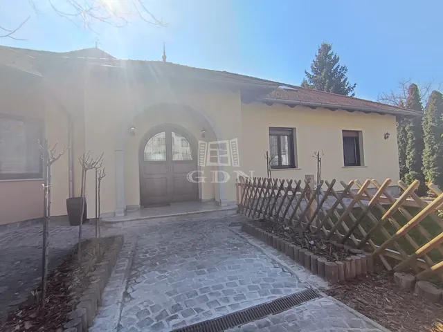 Eladó ház Gödöllő 393 nm