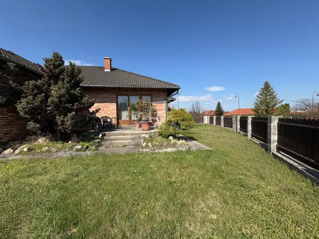 Eladó ház Veresegyház, Ligetek 148 nm