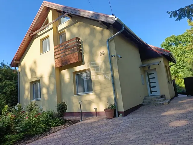 Eladó ház Gödöllő, Blaha 178 nm