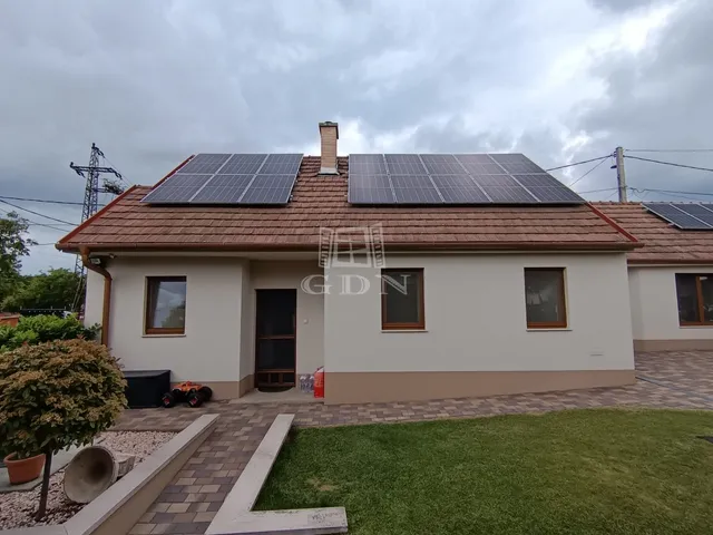 Eladó ház Fót, Fótújfalu 110 nm