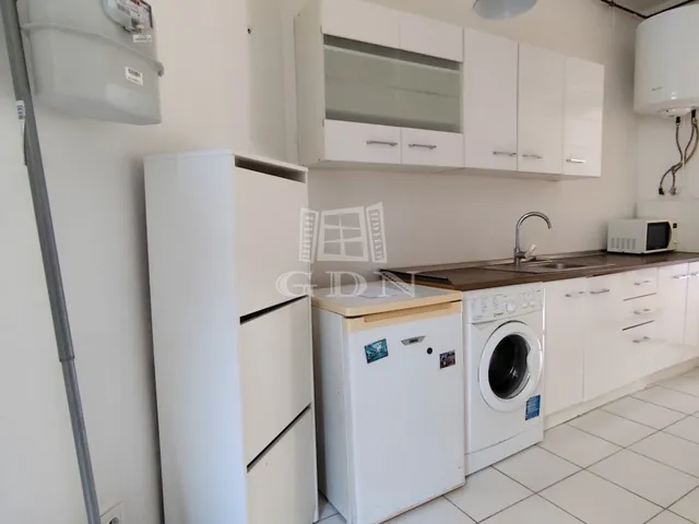 Eladó lakás Budapest VII. kerület, Ligetváros 74 nm