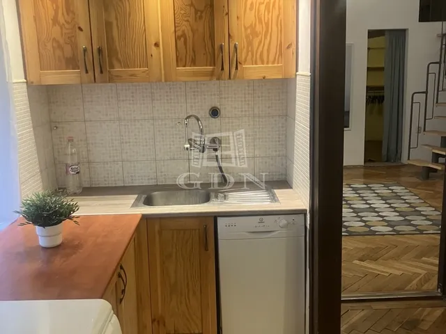 Eladó lakás Budapest VI. kerület 57 nm