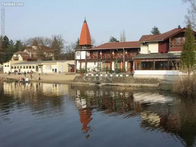Eladó telek Veresegyház, Táborhely 892 nm