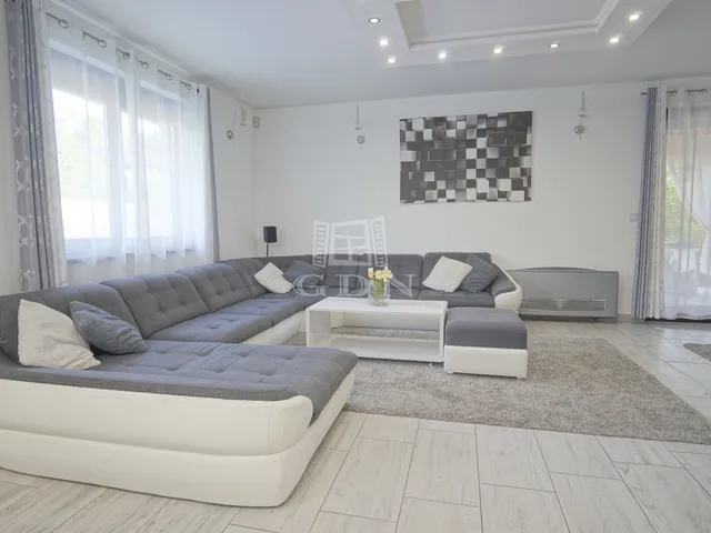 Eladó ház Dunakeszi 262 nm