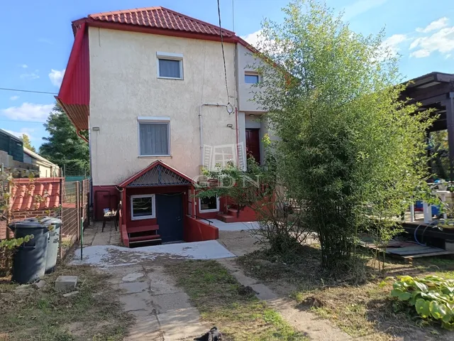 Eladó ház Fót 120 nm