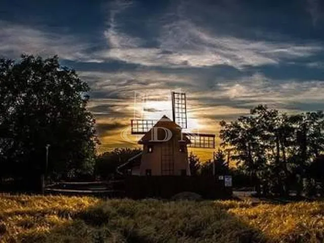Eladó telek Mogyoród 1280 nm