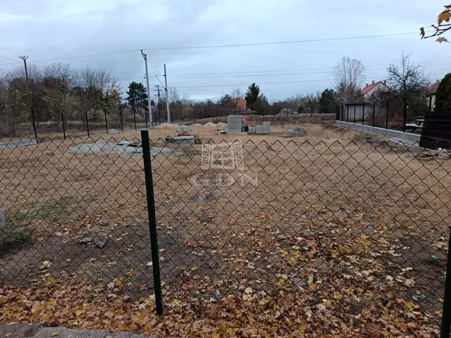 Eladó telek Veresegyház 663 nm