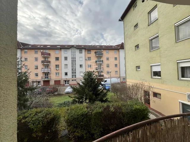 Eladó lakás Budapest XV. kerület, Újpalota 55 nm