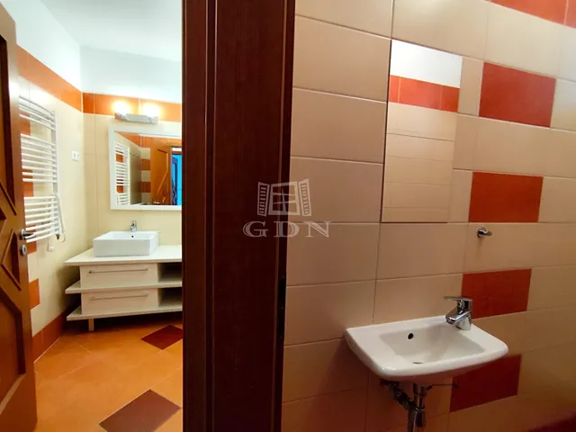 Eladó lakás Budapest X. kerület, Népliget 109 nm