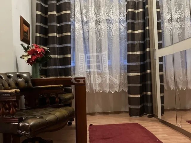 Eladó lakás Budapest VII. kerület 74 nm