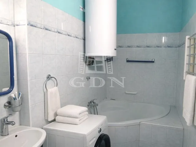 Eladó lakás Budapest VIII. kerület 53 nm