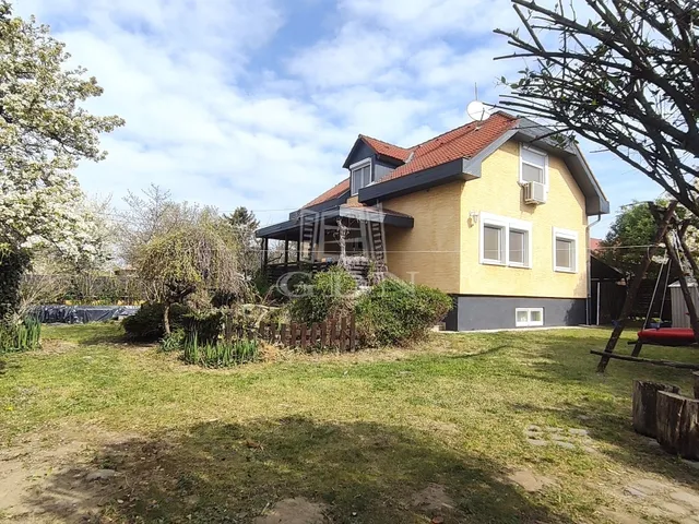 Kiadó ház Budapest XVII. kerület, Rákoskert 128 nm