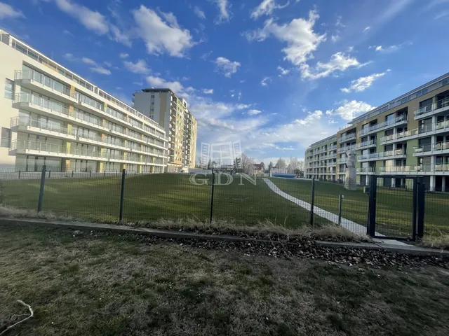 Eladó lakás Siófok, Ezüstpart 53 nm