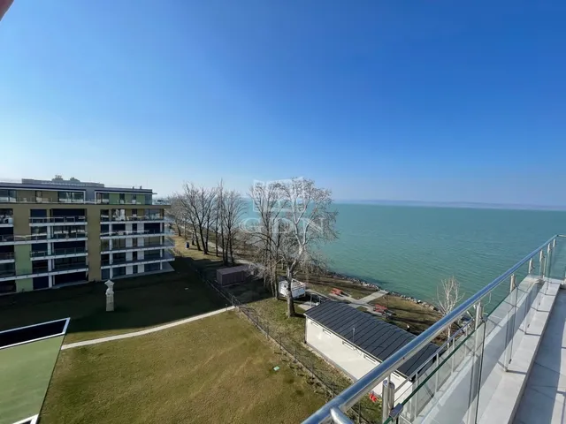 Eladó lakás Siófok, Ezüstpart 47 nm