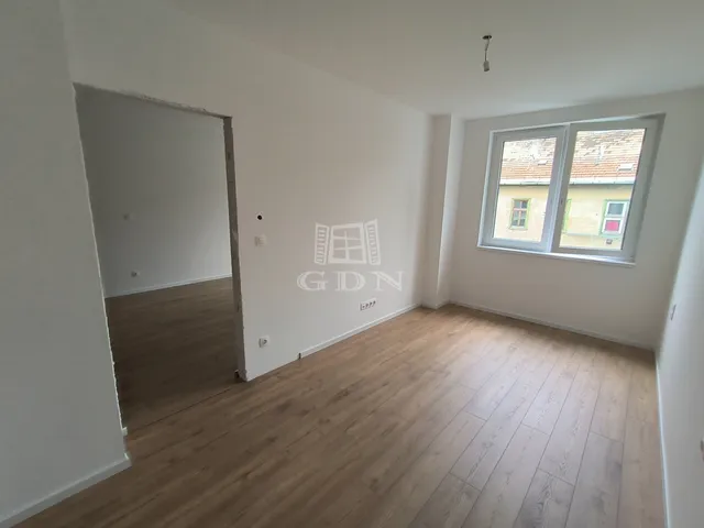 Eladó lakás Budapest XIII. kerület, Lőportárdűlő 45 nm