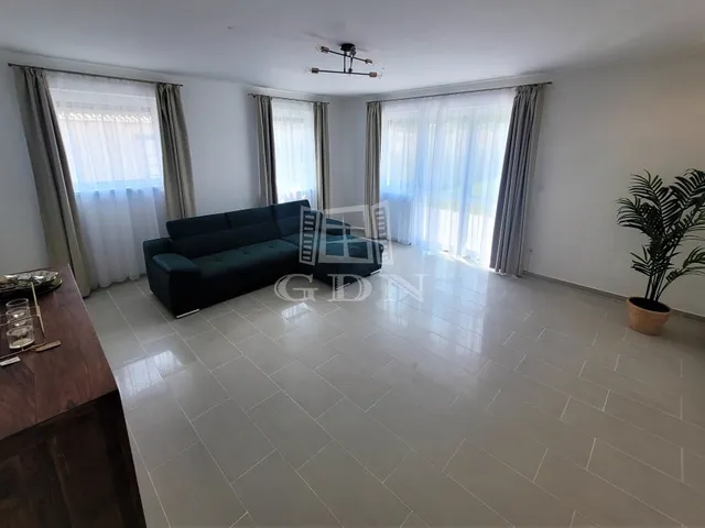 Eladó ház Szigetszentmiklós, Bucka 100 nm