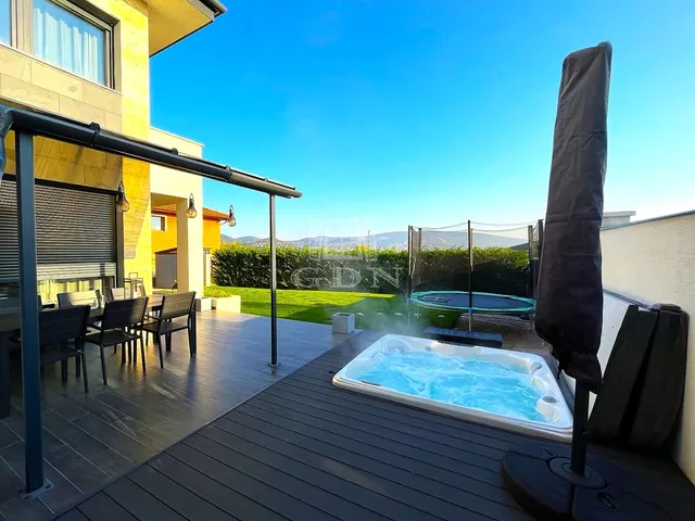 Eladó ház Törökbálint, Tükörhegy 180 nm